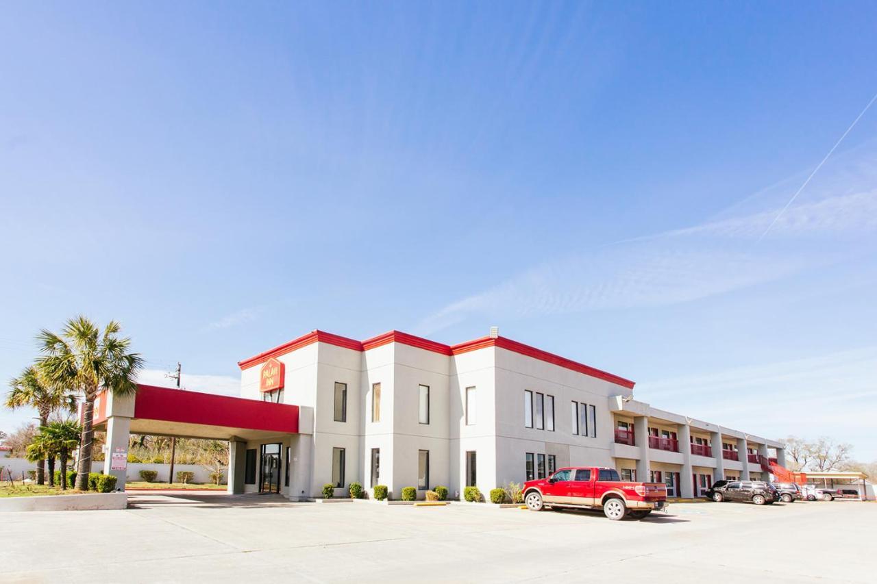 Econo Lodge Inn & Suites Channelview Exteriör bild